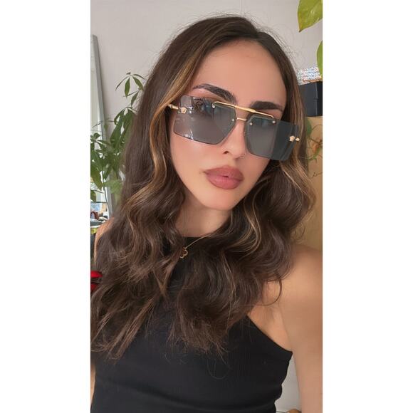 NEW Versace VE2245 Gold Blue Medusa Aviator Sunglasses - Picture 2 of 6